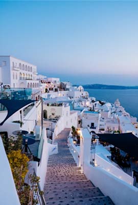 Explore Greece ancient history meets sun-kissed islands and unforgettable Mediterranean charm.